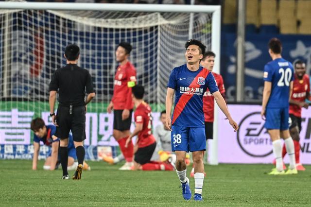 yl23455 永利-【中超阶段总结】夺冠大热挠头 小球队生存空间扩展