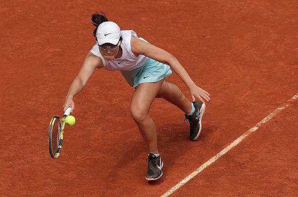 yl23455永利官网-郑赛赛挽救赛点仍出局 金花红土赛季继续低迷？